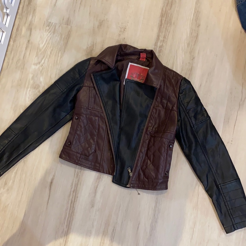 B Collection size S two-toned leather jacket
